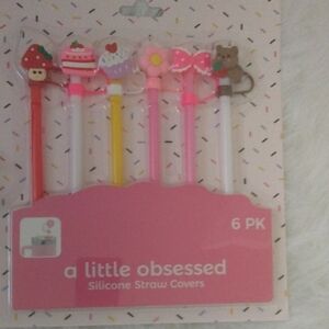 ADORABLE Silicone Straw Covers 💜